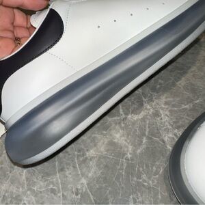 New Size 42.5 Alexander McQueen Oversize low-top sneakers White Navy